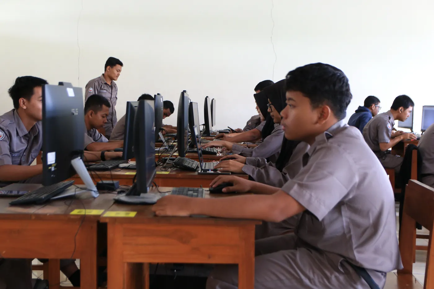 Praktik Mandiri Inventor